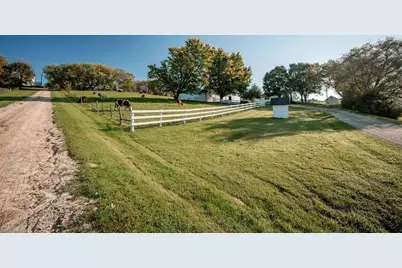 W8236 County Road Kk, Ellsworth, WI 54011 - Photo 34