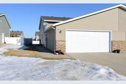 5265 50th Avenue S, Fargo, ND 58104 - Photo 1