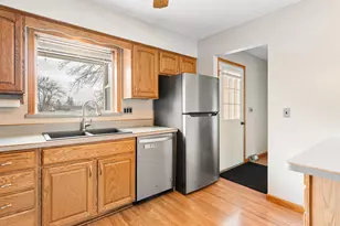 355 15th St NE, Owatonna, MN 55060 - Photo 6