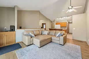 722 Independence Dr, Big Lake, MN 55309 - Photo 8