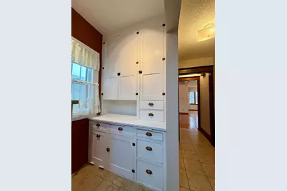 101 E Hawthorne Street, Albert Lea, MN 56007 - Photo 10