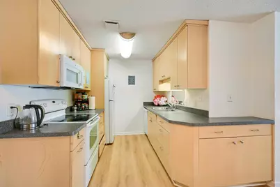 4 Pine Tree Drive #110, Arden Hills, MN 55112 - Photo 10