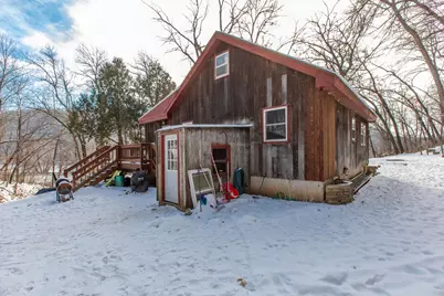 81010 E Main Street, Winona, MN 55987 - Photo 32