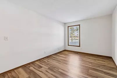 10905 S Rhode Island Avenue S, Bloomington, MN 55438 - Photo 22