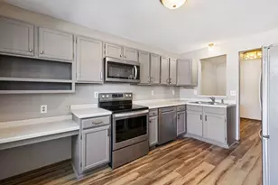 10905 S Rhode Island Ave S, Bloomington, MN 55438 - Photo 18