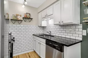 2727 W 43rd St, Minneapolis, MN 55410 - Photo 8