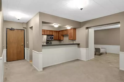2727 W 43rd Street #206, Minneapolis, MN 55410 - Photo 14