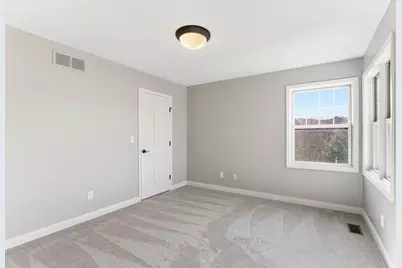 8851 67th Street Bay S, Cottage Grove, MN 55016 - Photo 18