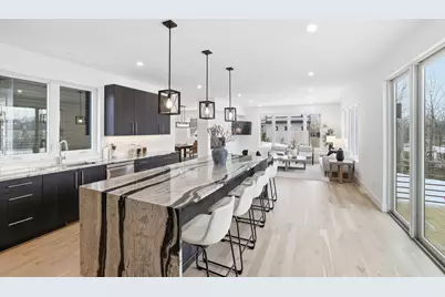 9597 Sandra Lane, Minnetonka, MN 55305 - Photo 18