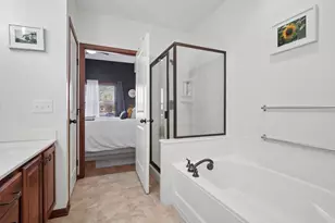 1846 Plymouth Ln, Chanhassen, MN 55317 - Photo 18