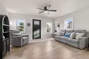 217 Franklin Ave E, Delano, MN 55328 - Photo 2