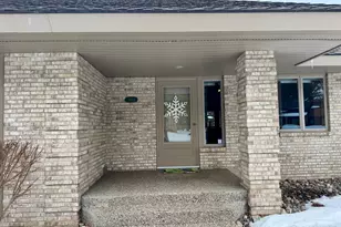 3161 Blackheath Dr, Saint Cloud, MN 56301 - Photo 2