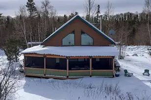 1088 S Shore Dr, Grand Marais, MN 55604 - Photo 2