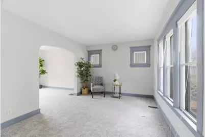 902 Dodd Road, West Saint Paul, MN 55118 - Photo 6