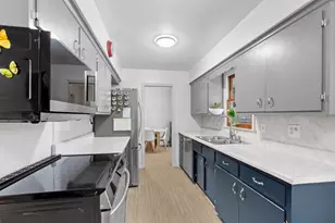 219 Demar Ave, Shoreview, MN 55126 - Photo 12