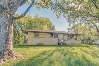 183 3rd Avenue SE, New Brighton, MN 55112 - Photo 1