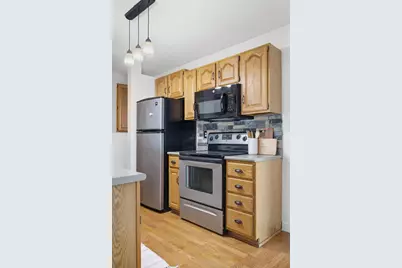 4302 13 1/2 Avenue S #F, Fargo,  58103 - Photo 12