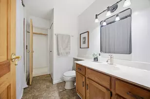 4302 13 1/2 Ave S, Fargo,  58103 - Photo 24