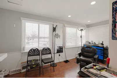 3826 W Broadway Avenue, Robbinsdale, MN 55422 - Photo 12