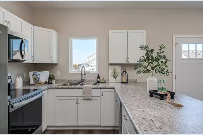 3120 & 3122 Noble Drive, Mankato, MN 56001 - Photo 10