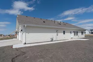 3120 & 3122 Noble Dr, Mankato, MN 56001 - Photo 26