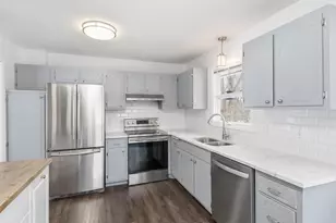 5912 Stoneybrook Dr, Minnetonka, MN 55345 - Photo 12