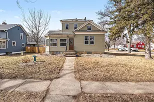 219 N Donaldson St, Luverne, MN 56156 - Photo 2