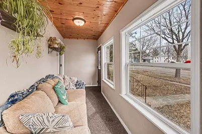 219 N Donaldson Street, Luverne, MN 56156 - Photo 6