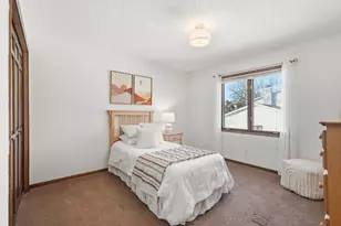 2605 Zircon Ln N, Plymouth, MN 55447 - Photo 30