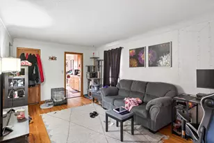913 Russell St, Saint Paul, MN 55106 - Photo 4