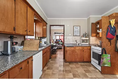 556 Gotzian Street, Saint Paul, MN 55106 - Photo 6