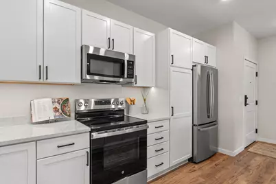 2350 Harbor Place #214, Mound, MN 55364 - Photo 4