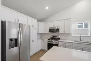 861 150th Ln NW, Andover, MN 55304 - Photo 4