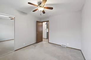 2222 Arthur Street NE, Minneapolis, MN 55418 - Photo 30