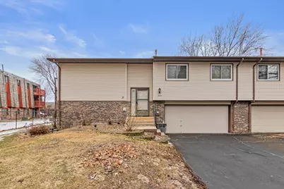 1349 Ashland Place, Cambridge, MN 55008 - Photo 2