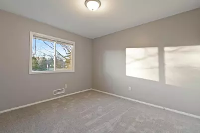 1076 Sibley Street S, Shakopee, MN 55379 - Photo 4