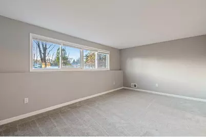 1076 Sibley Street S, Shakopee, MN 55379 - Photo 6