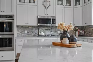 19719 Henning Ave, Lakeville, MN 55044 - Photo 14