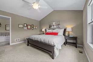 19719 Henning Ave, Lakeville, MN 55044 - Photo 34