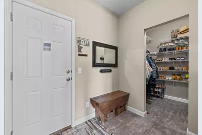 19719 Henning Avenue, Lakeville, MN 55044 - Photo 24