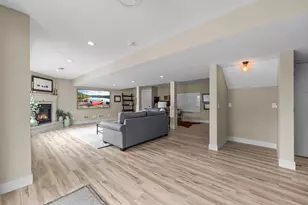 19719 Henning Ave, Lakeville, MN 55044 - Photo 52