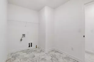 905 Milborne Ln NW, Rochester, MN 55901 - Photo 14