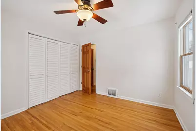 2820 Maryland Avenue S, Saint Louis Park, MN 55426 - Photo 16