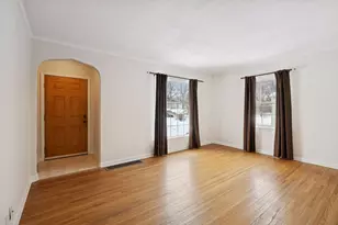 2820 Maryland Ave S, Saint Louis Park, MN 55426 - Photo 4