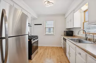 2820 Maryland Ave S, Saint Louis Park, MN 55426 - Photo 10