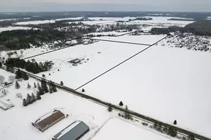 4318 E Valley Brook Rd, Superior, WI 54880 - Photo 48