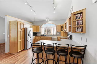 701 E Beaver Street, Belle Plaine, MN 56011 - Photo 8