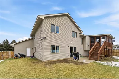 701 E Beaver Street, Belle Plaine, MN 56011 - Photo 30