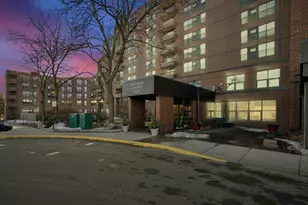 7600 Golden Valley Rd, Golden Valley, MN 55427 - Photo 1