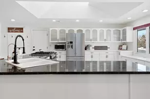 10405 99th Pl N, Maple Grove, MN 55369 - Photo 4